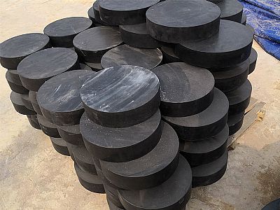 晋中板式橡胶支座由若干层橡胶片与薄钢板经加压硫化